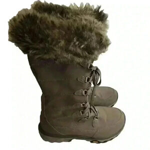 Eddie Bauer weatherproof midnight Solstice II Lace up Boots Faux Fur Trim size 7